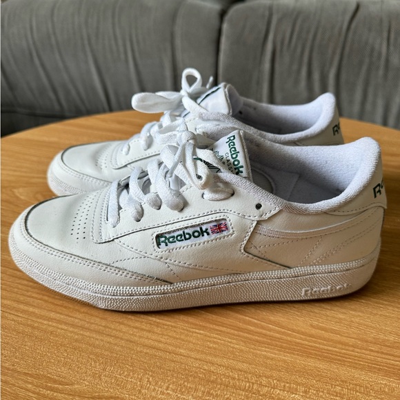 Reebok Club C 85 Women’s sneaker. EUC worn twice. - Picture 1 of 8